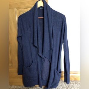 ATHLETA Blue Studio Wrap Cardigan Open Front XS Runs Large Extra Small Navy